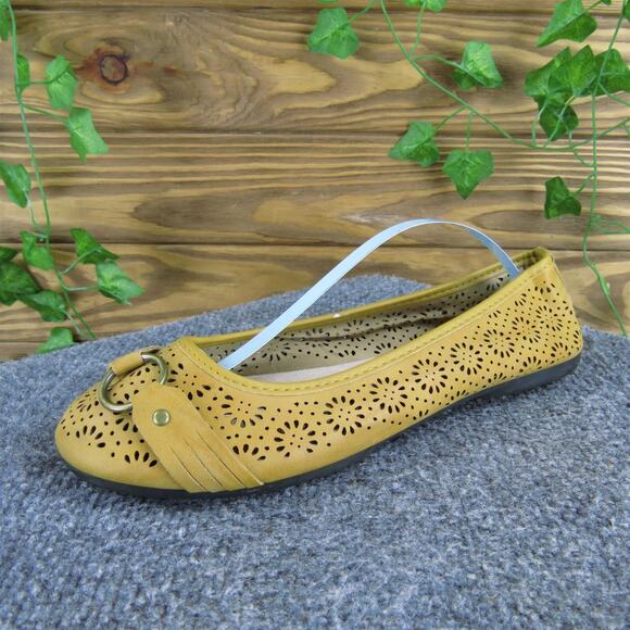 Harborsides‎ Women's Flat Beige Synthetic Sz 8 Medium Gently Used 2025 - Picture 1 of 6